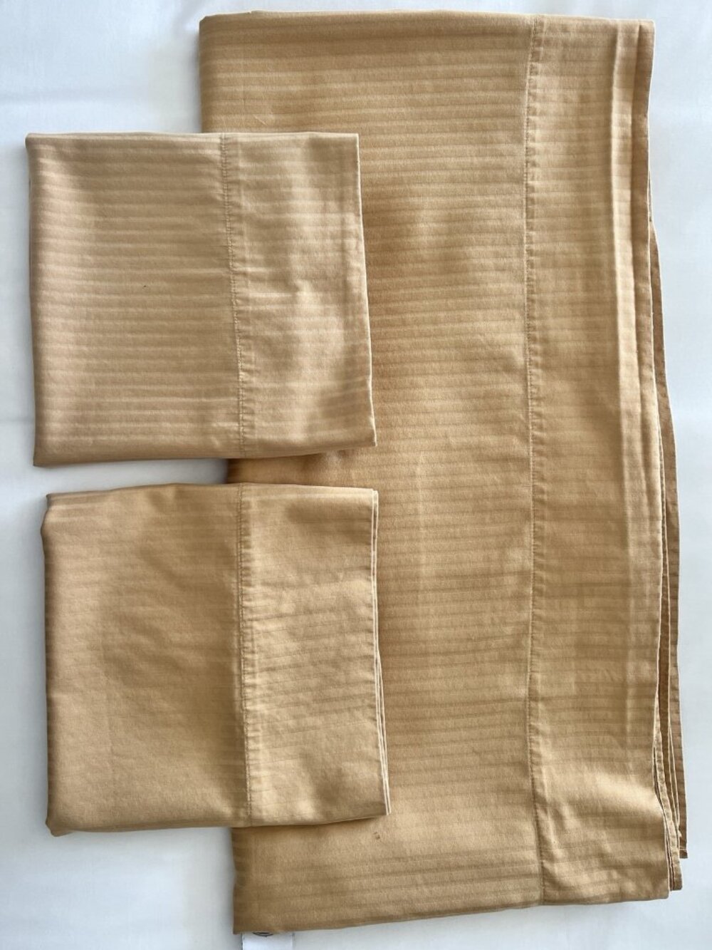 SEARS KING California 3 pc 1) Flat 2) Std Pillowcases Gold Jacquard 100% Cotton